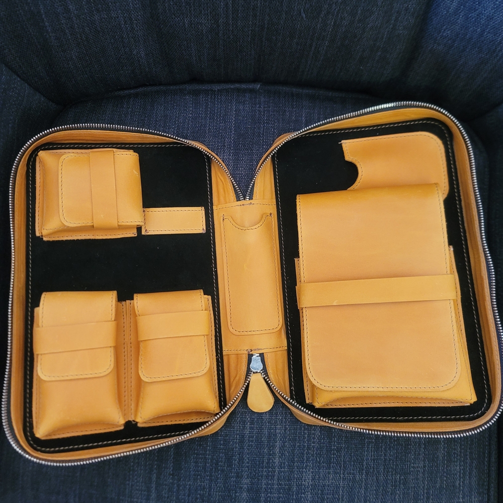 Leather Cigar Travel hmidor Organizer Case - Tan